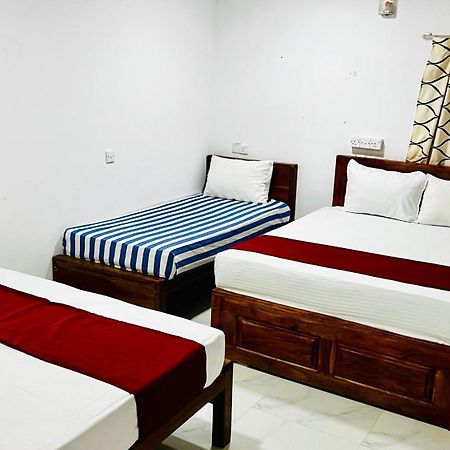 Trinco Star Cabana Trincomalee Exterior foto