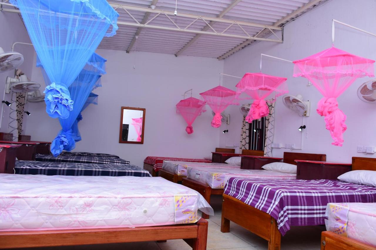 Trinco Star Cabana Trincomalee Exterior foto
