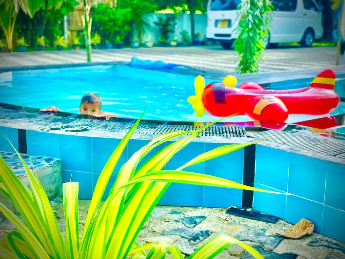 Trinco Star Cabana Trincomalee Exterior foto