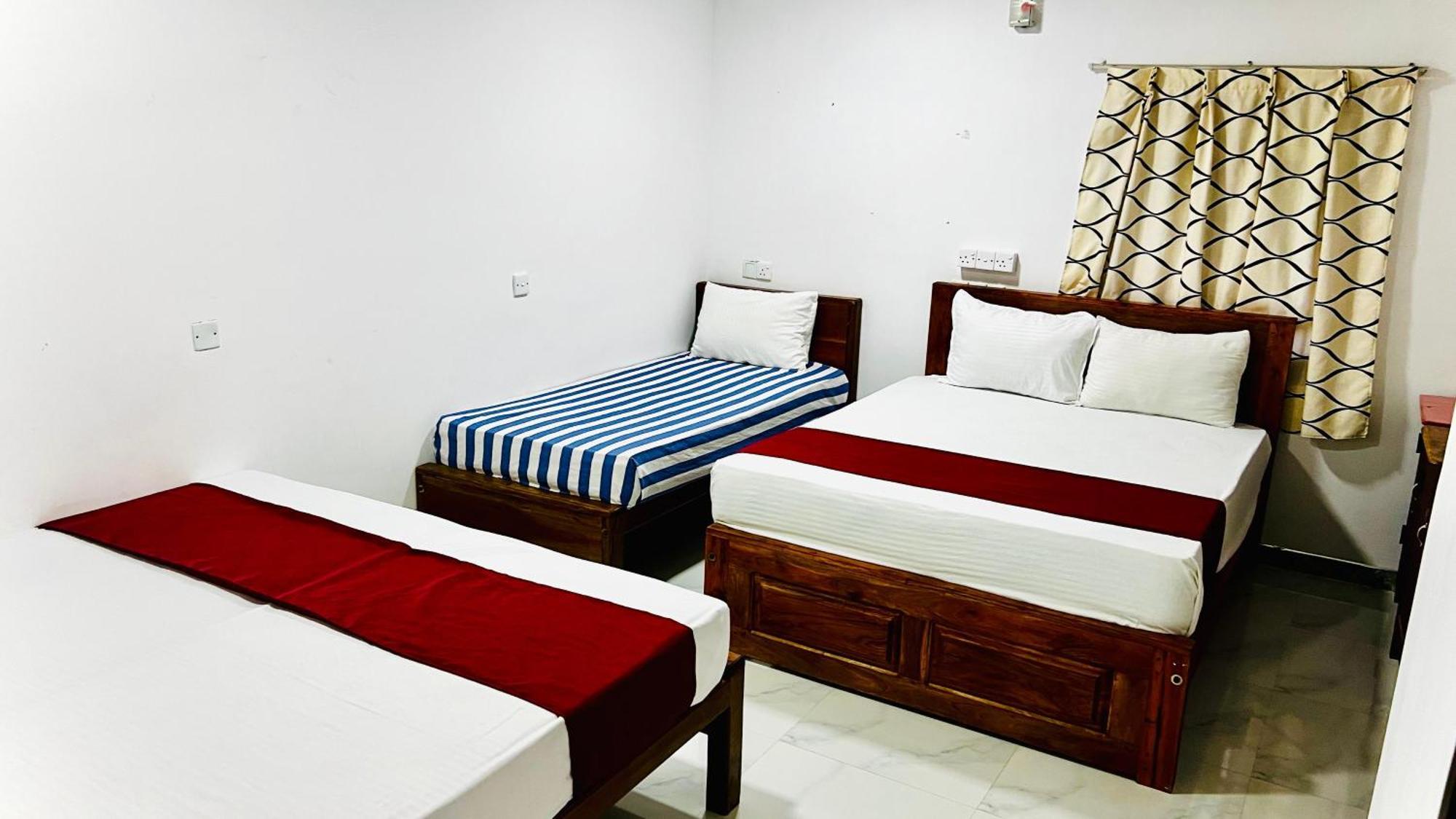 Trinco Star Cabana Trincomalee Exterior foto